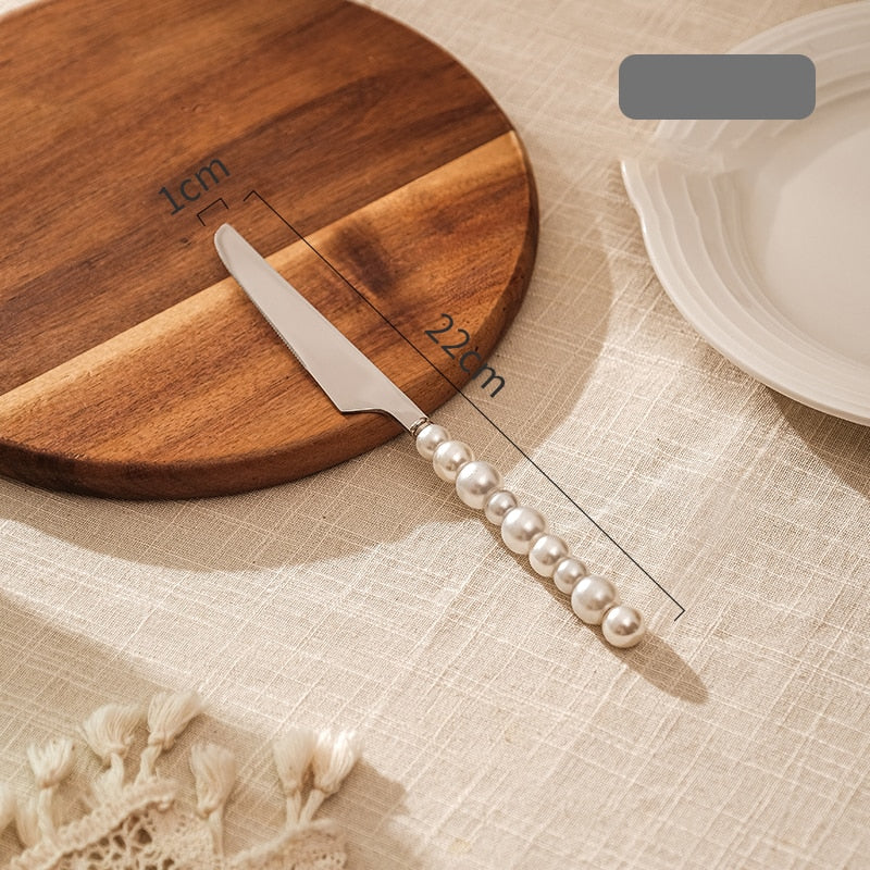 Pearl Cutlery Set | Avenia Brand