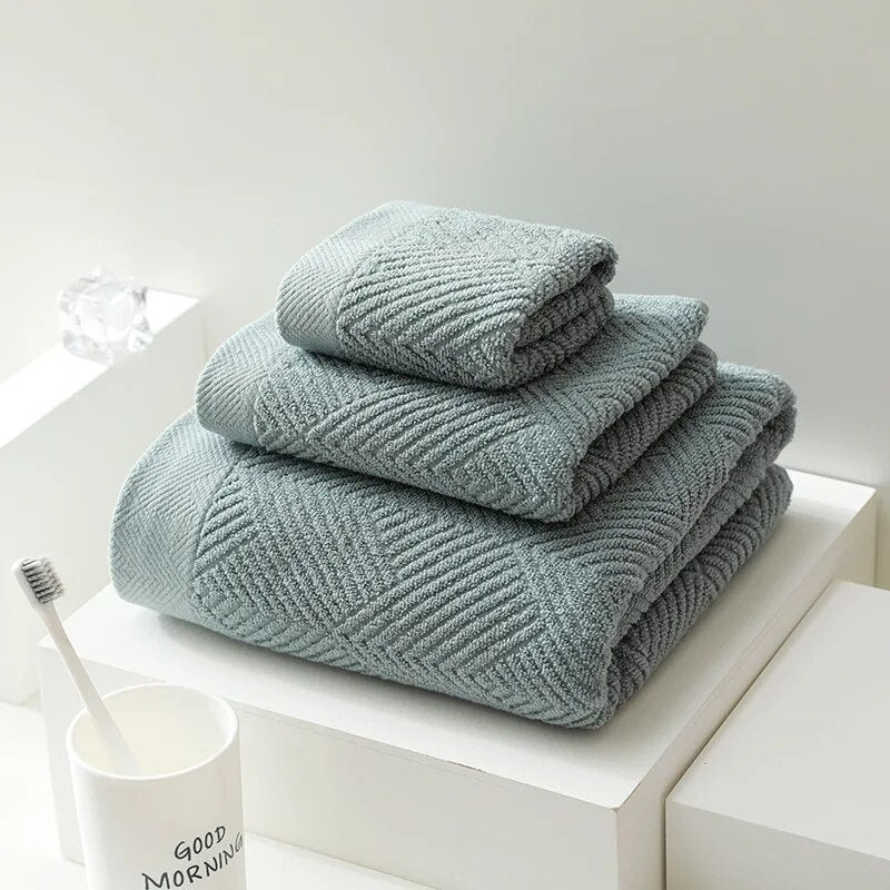 ModernBliss Towel Set | Avenia Brand