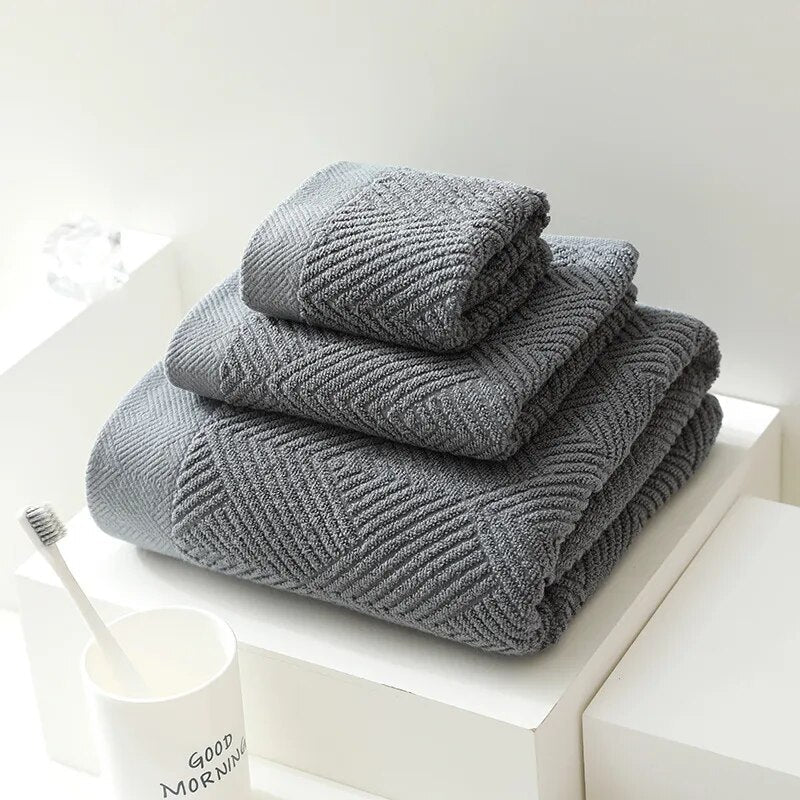 ModernBliss Towel Set | Avenia Brand